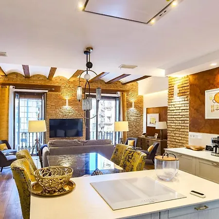 Torres De Serranos - Ttdssa Vlc Валенсия