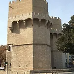 Apartmán Torres De Serranos - Ttdssa Vlc