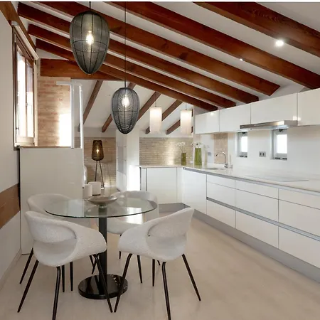 Torres De Serranos - Ttdssa Vlc Apartman Valencia